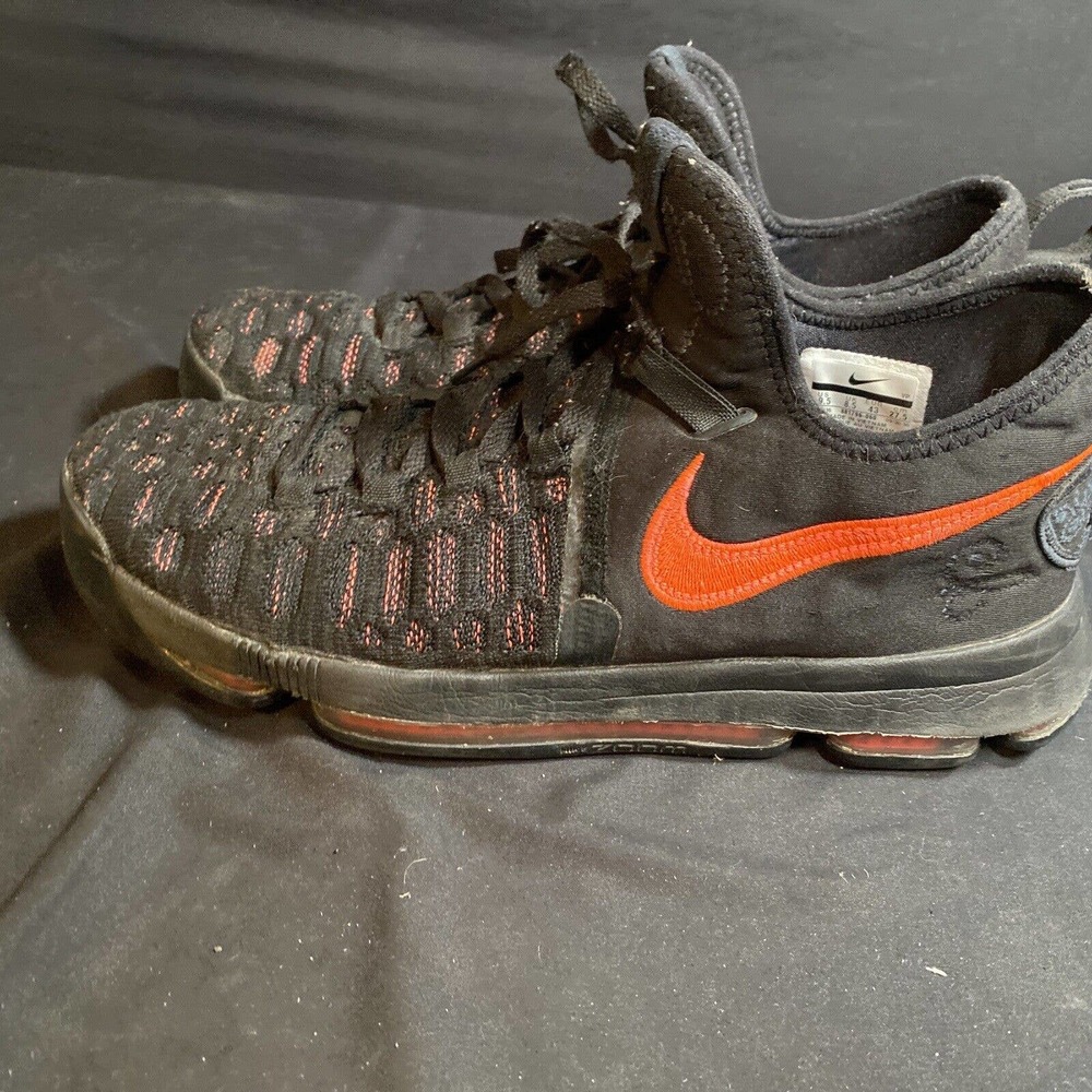 Size 8 - Nike KD 9 Varsity black/pink 2017